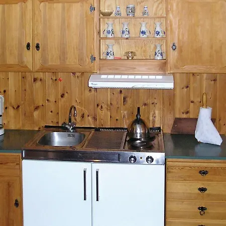 Nesheim Cabin-by-the-sea