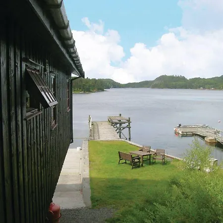 Nesheim Cabin-by-the-sea * Øygarden